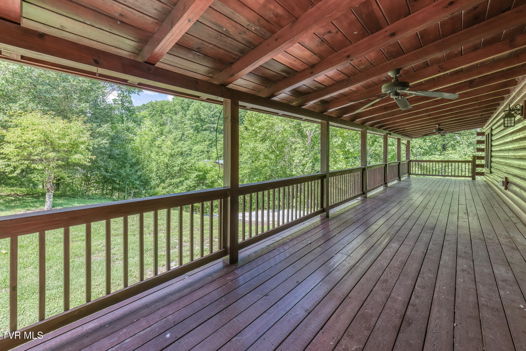 265 Minton Hollow Road Elizabethton, TN 37643 - Photo 5 of 52 265 Minton Hollow Rd-10