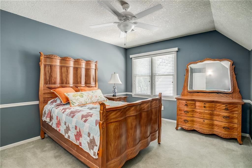 4121 Northeast Edgewater Court Lee's Summit, MO 64064 - Photo 28 of 60