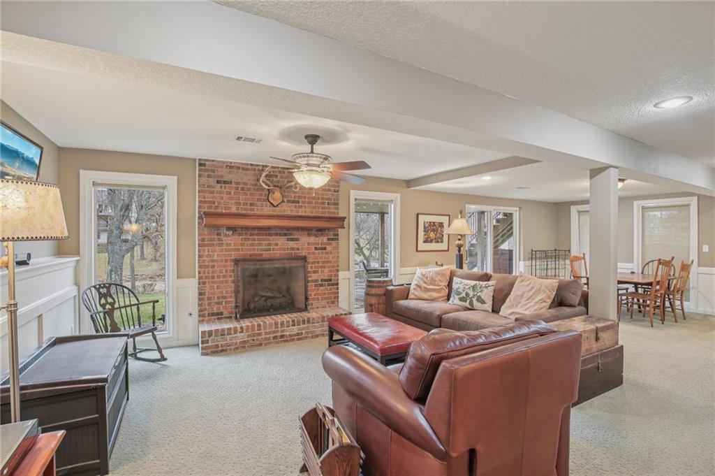 4121 Northeast Edgewater Court Lee's Summit, MO 64064 - Photo 36 of 60