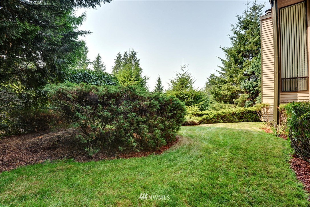 15221 Southeast 175th Place Renton, WA 98058 - Photo 24 of 25 Gallery Image 24