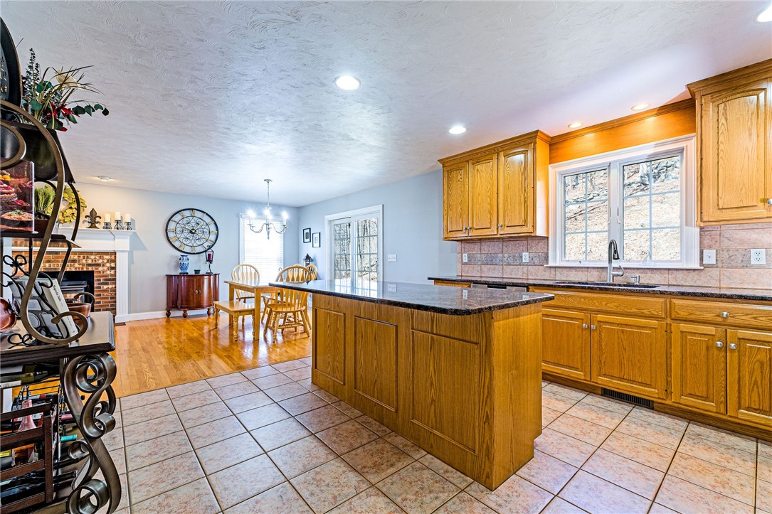 36 Old Staples Road Cumberland, RI 02864 - Photo 11 of 49 Gallery Image 11