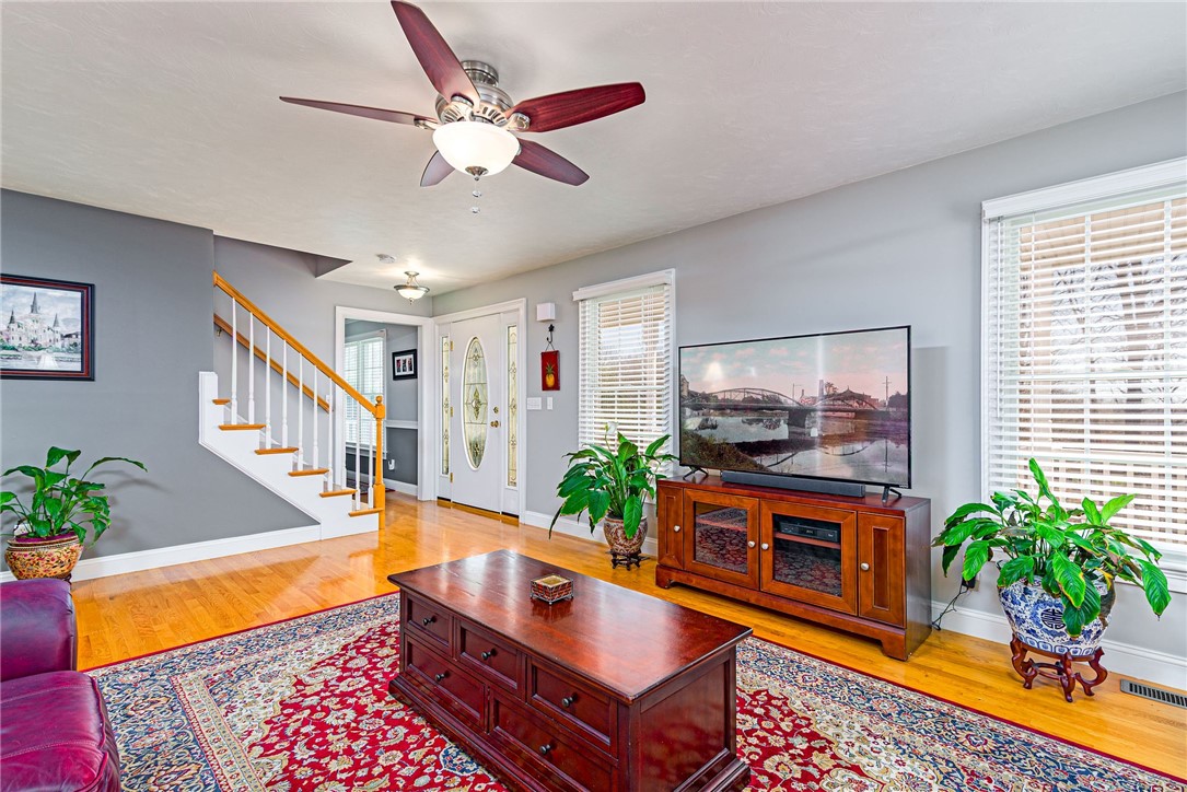 36 Old Staples Road Cumberland, RI 02864 - Photo 3 of 49 Gallery Image 3