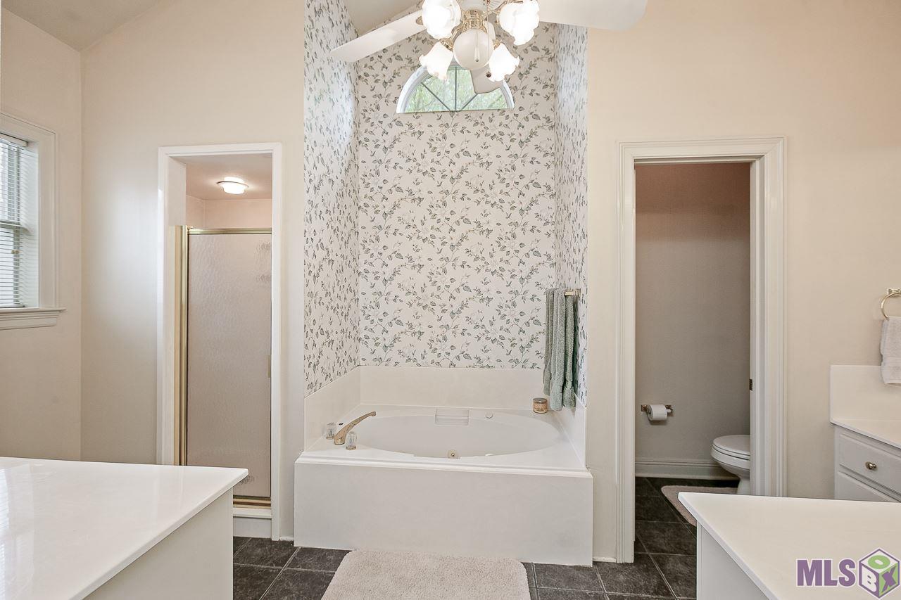 17028 Rennes Road Prairieville, LA 70769 - Photo 18 of 27 Gallery Image 18