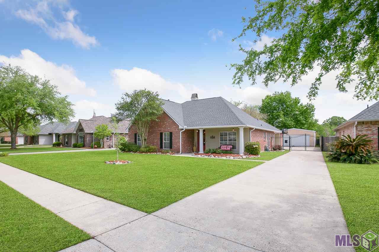 17028 Rennes Road Prairieville, LA 70769 - Photo 2 of 27 Gallery Image 2