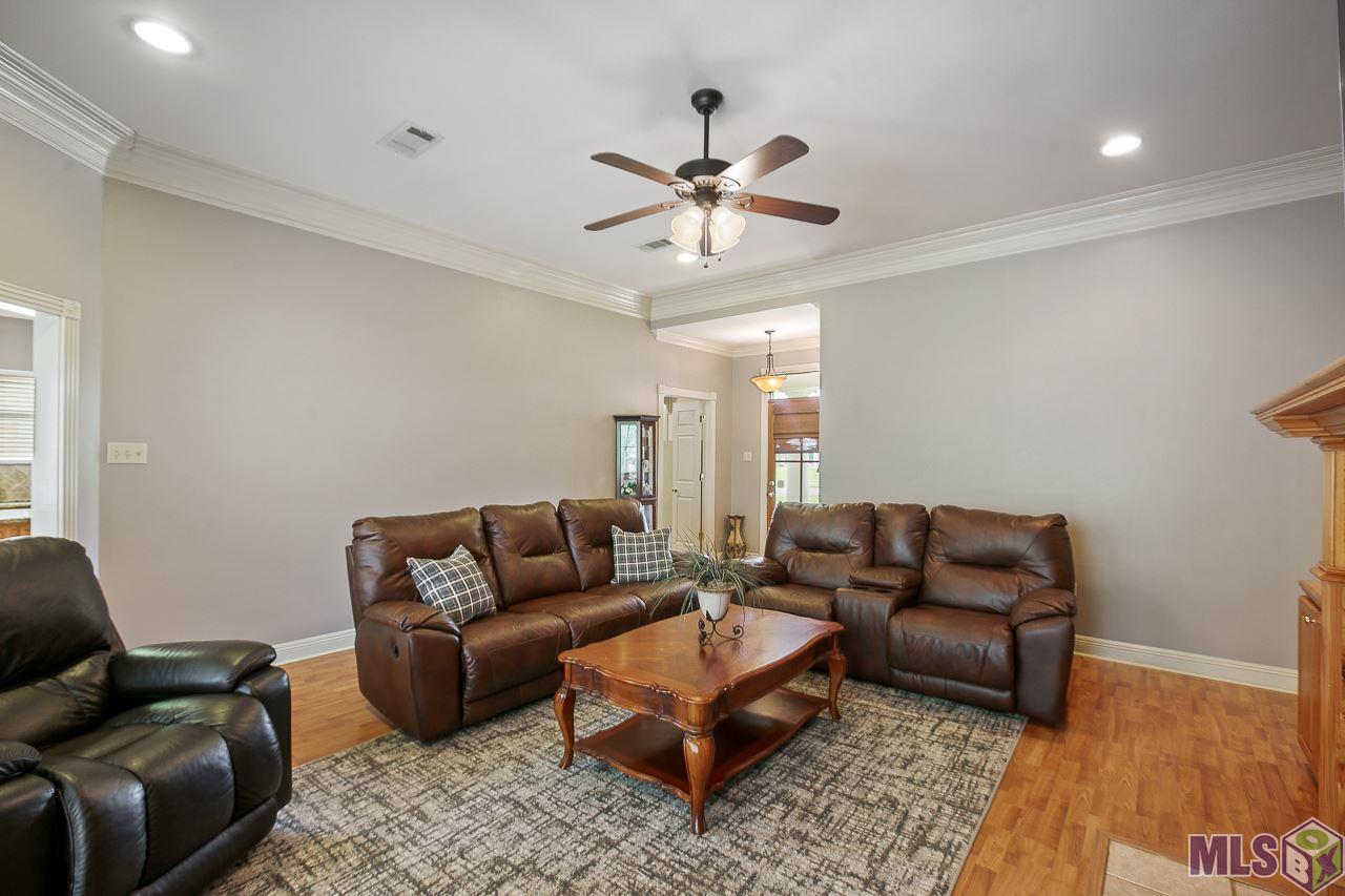 17028 Rennes Road Prairieville, LA 70769 - Photo 8 of 27 Gallery Image 8