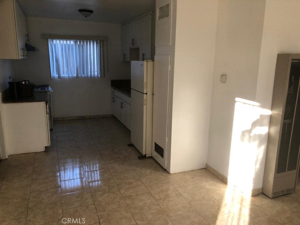 2026 South Ridgeley Drive Los Angeles, CA 90016 - Photo 26 of 32 Gallery Image 26
