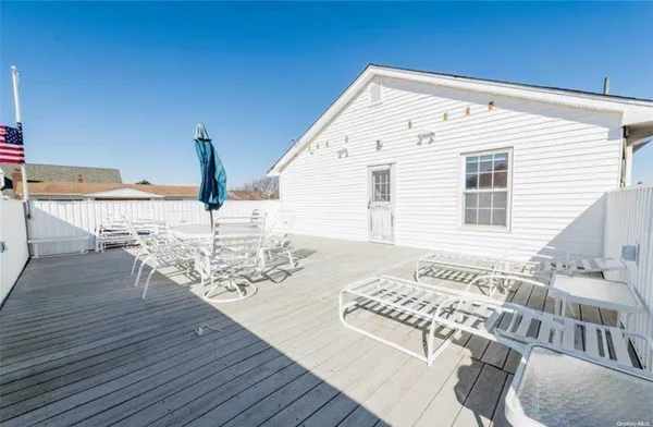 $8,500 | 9 Kensington Street, Long Beach, NY 11561