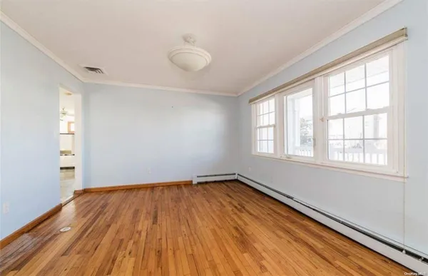 $8,500 | 9 Kensington Street, Long Beach, NY 11561