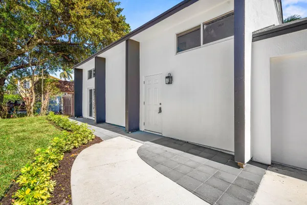 $519,000 | 4412 Wilkinson Drive, Lake Worth, FL 33461