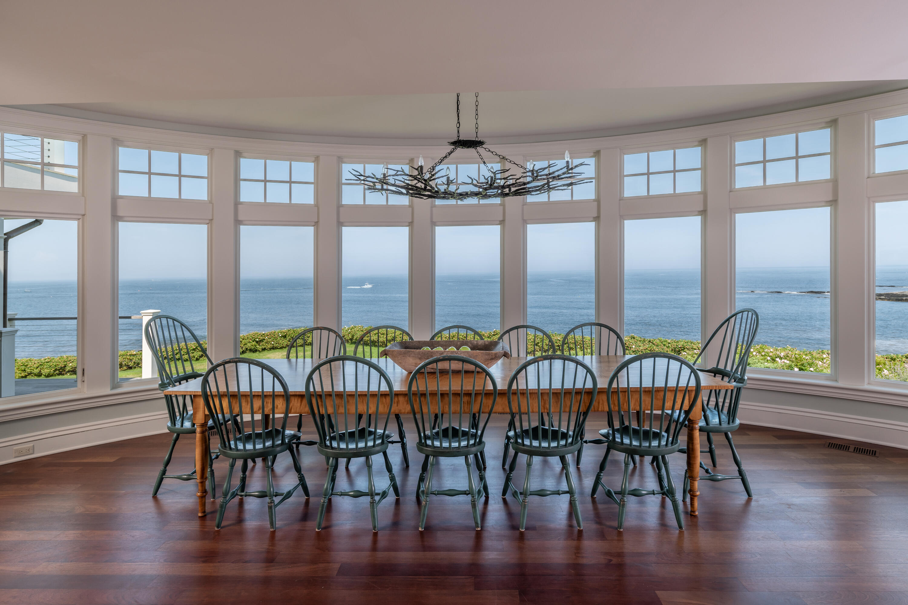 16 Running Tide Road Cape Elizabeth, ME 04107 - Photo 8 of 30 Dining Room