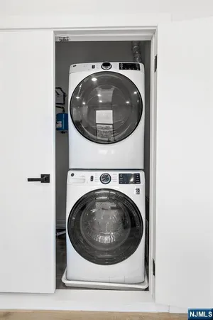 $3,267 | 333 Bergen Boulevard, Unit 422, Fairview, NJ 07022