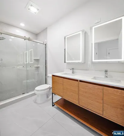 $3,267 | 333 Bergen Boulevard, Unit 422, Fairview, NJ 07022