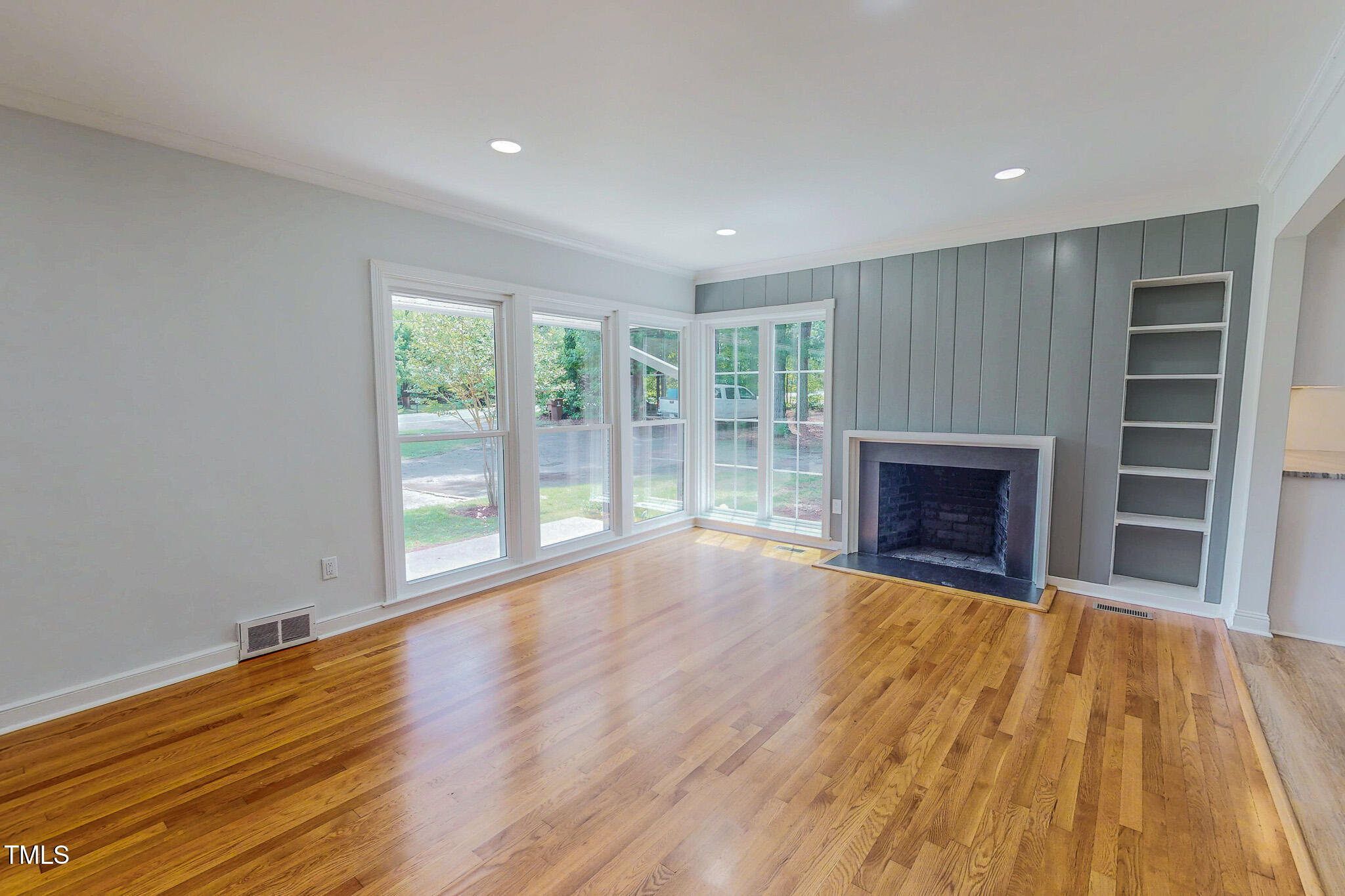 303 Winhaven Street Roxboro, NC 27573 - Photo 4 of 55 4