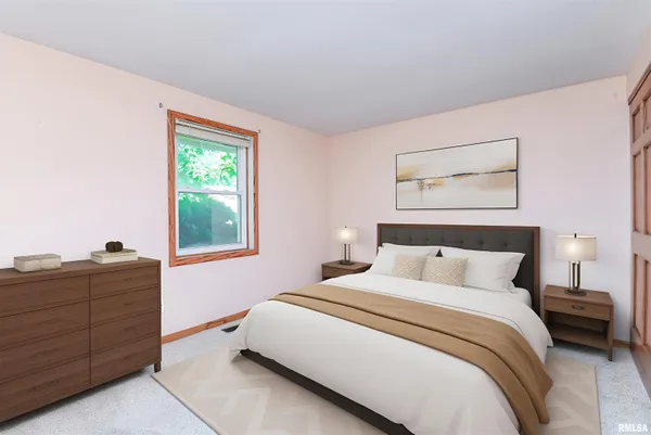 $179,000 | 2112 Granada Drive, Pekin, IL 61554