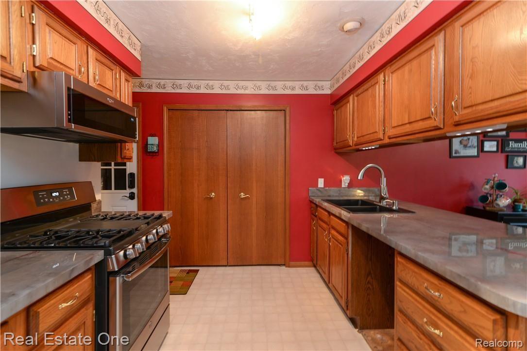700 West Dewey Road Owosso, MI 48867 - Photo 17 of 35 21_9.jpg