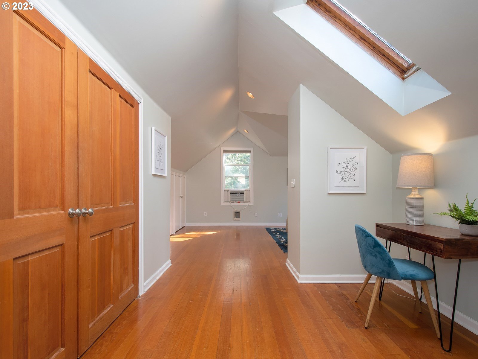 5400 Southwest Garden Home Road Portland, OR 97219 - Photo 15 of 31 Gallery Image 15