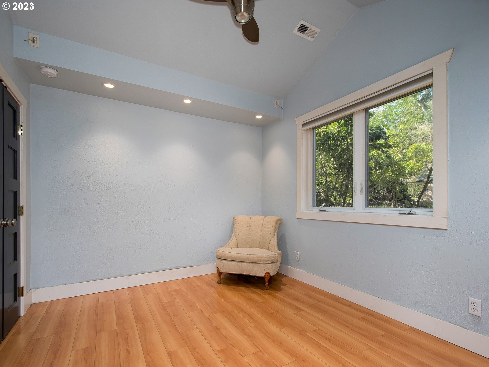 5400 Southwest Garden Home Road Portland, OR 97219 - Photo 25 of 31 Gallery Image 25