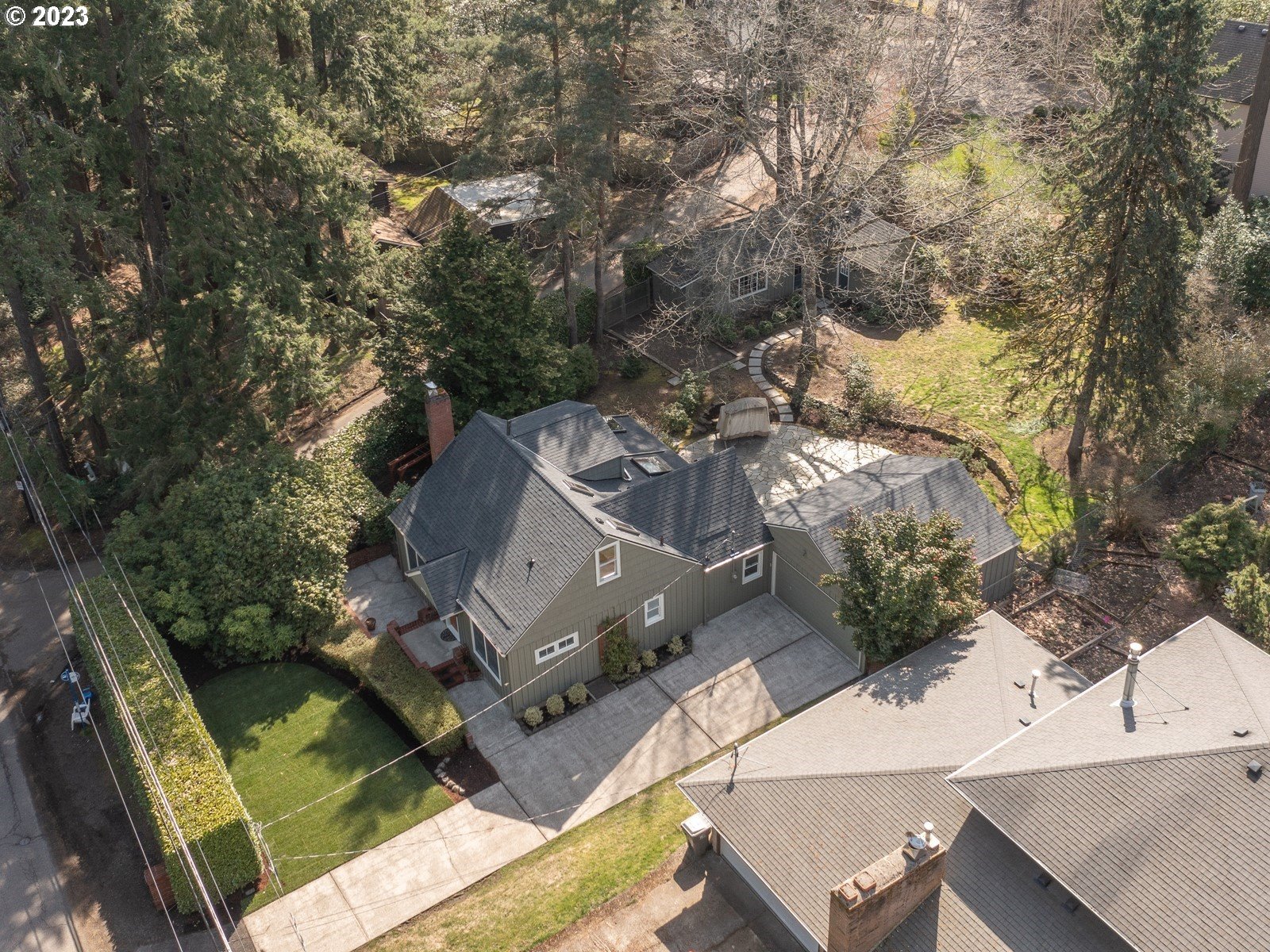 5400 Southwest Garden Home Road Portland, OR 97219 - Photo 29 of 31 Gallery Image 29
