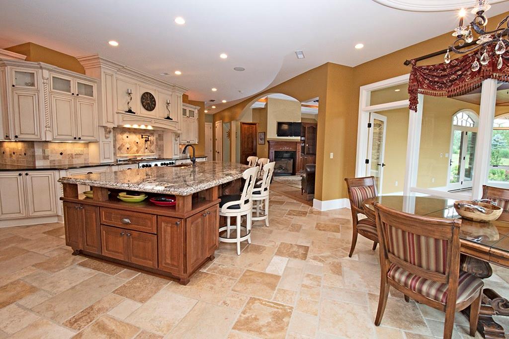 221 Springdale Road Venetia, PA 15367 - Photo 13 of 25