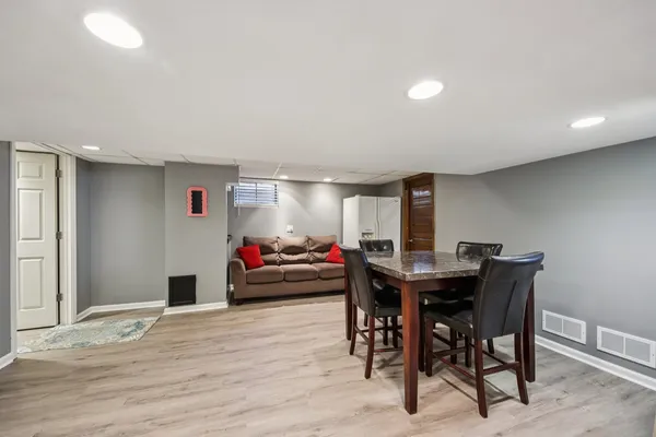 $550,000 | 511 Greens View Drive, Algonquin, IL 60102