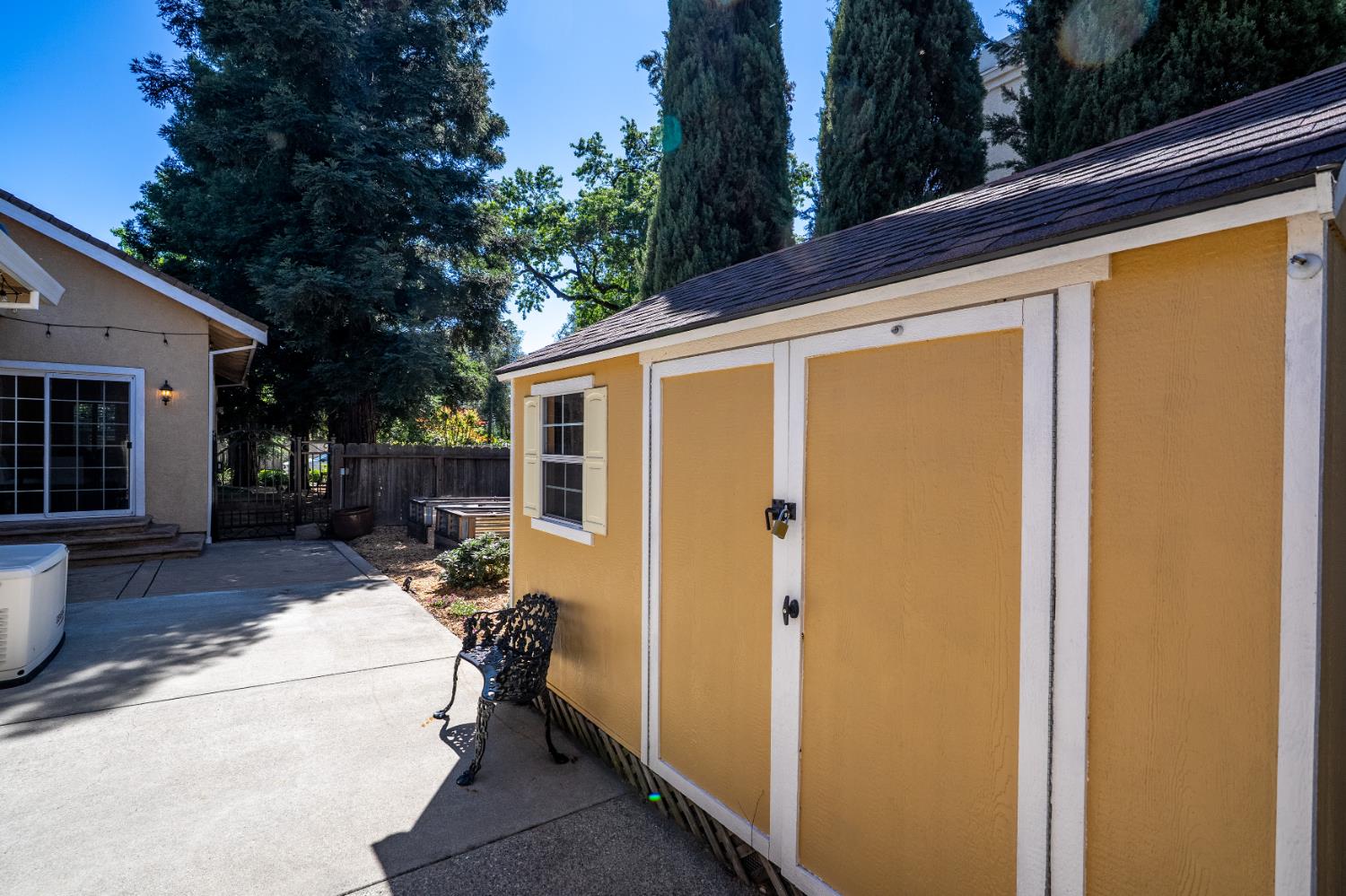 8300 Auburn Folsom Road Granite Bay, CA 95746 - Photo 43 of 45 a view of a house with backyard and sitting area