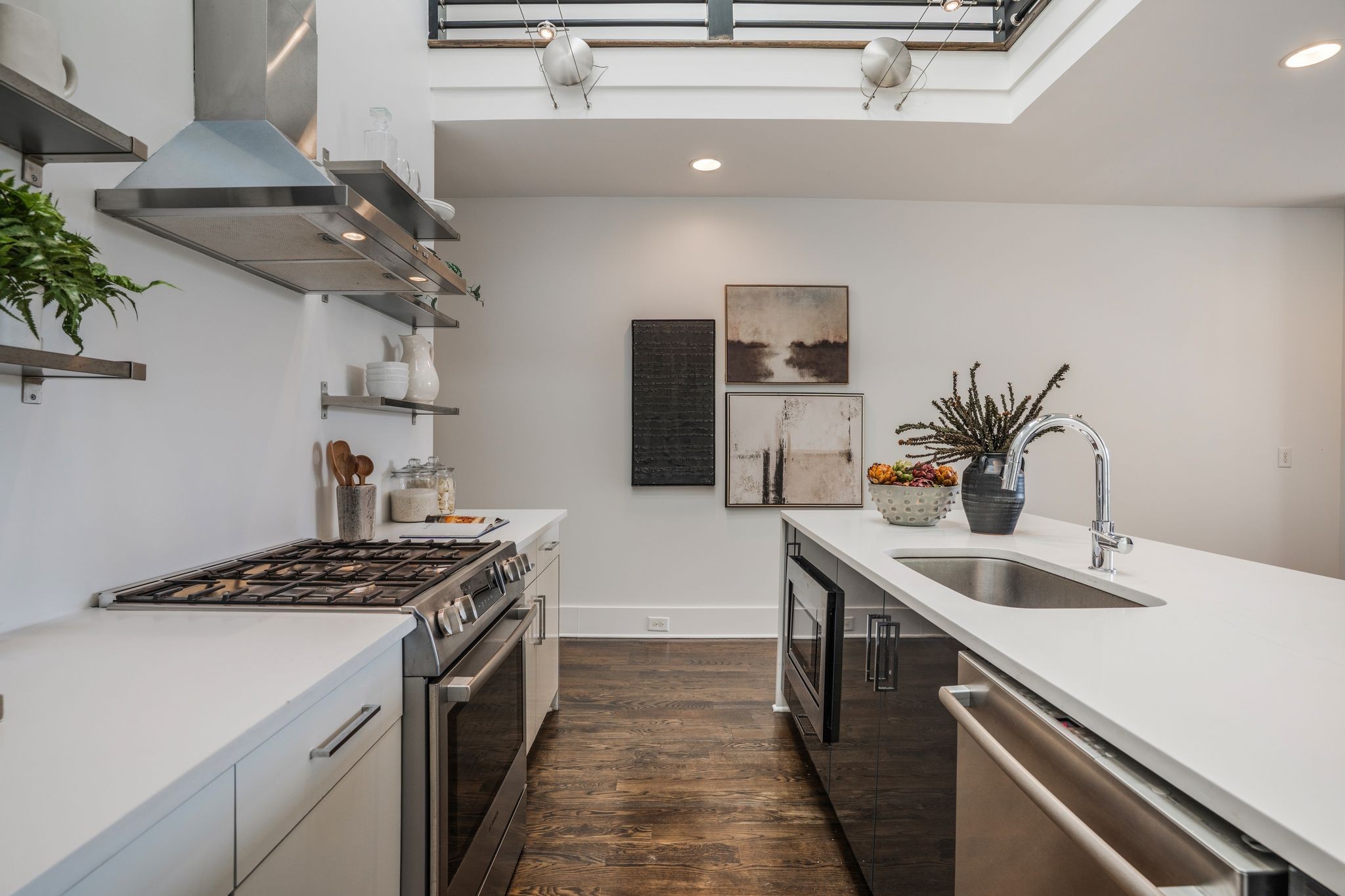 154 Rains Avenue Nashville, TN 37203 - Photo 11 of 51 Gallery Image 11