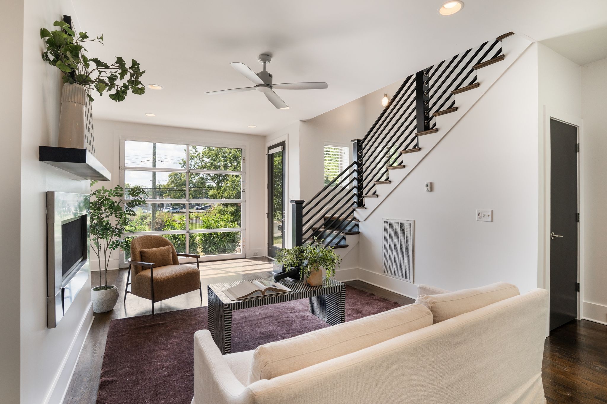154 Rains Avenue Nashville, TN 37203 - Photo 3 of 51 Gallery Image 3