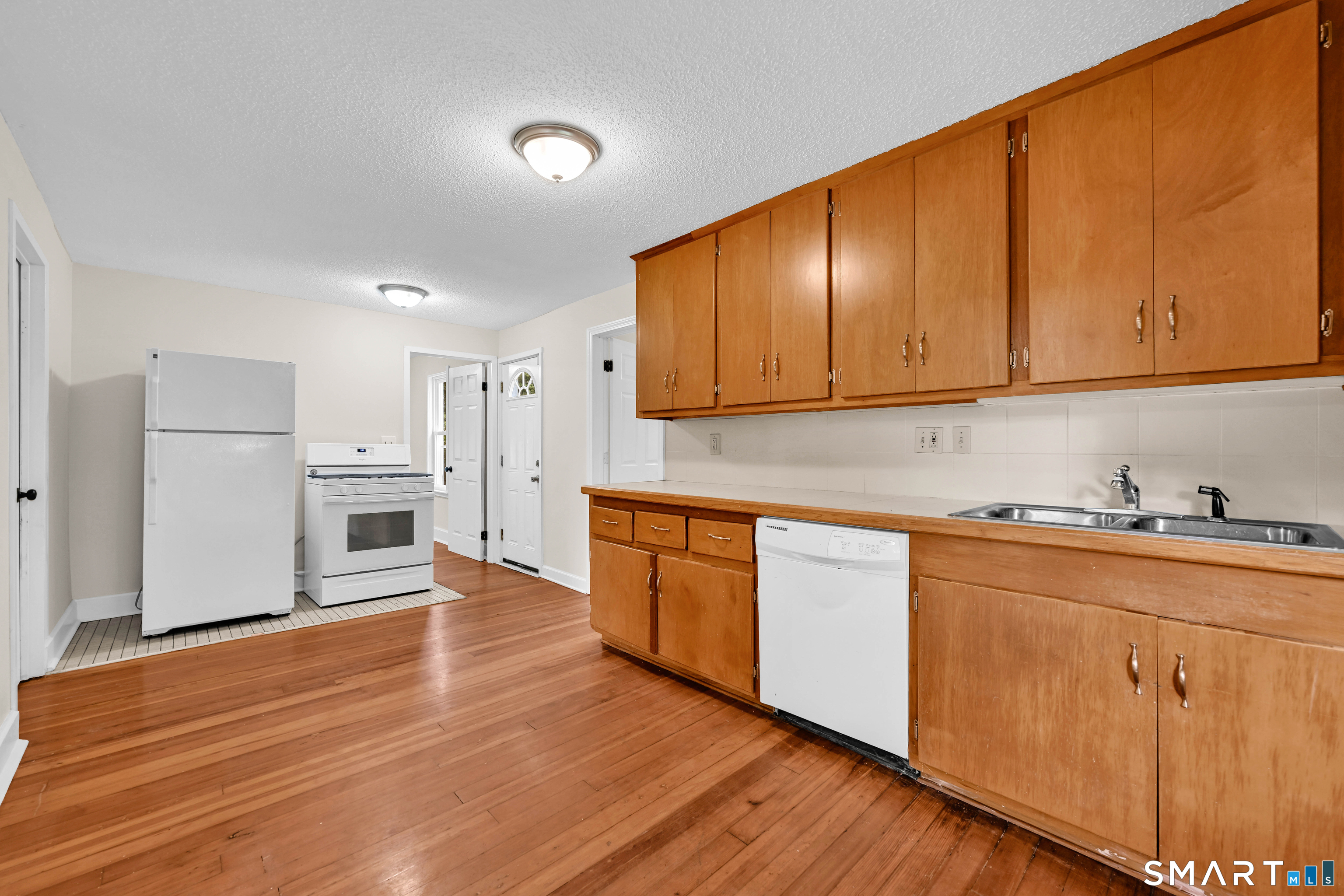 741 Norton Road Berlin, CT 06037 - Photo 17 of 28