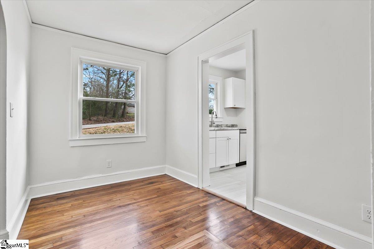 36 Skyland Drive Greenville, SC 29607 - Photo 11 of 29