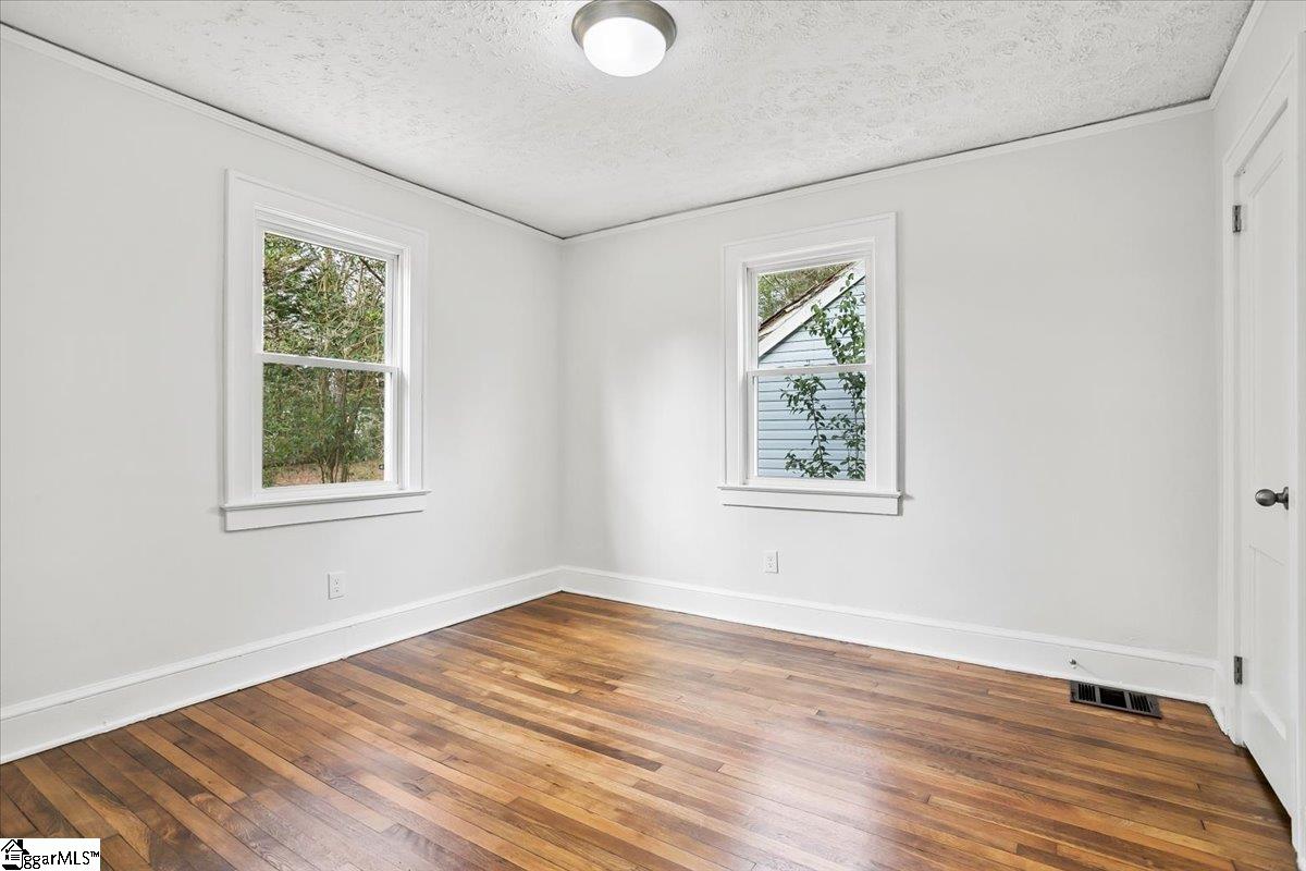 36 Skyland Drive Greenville, SC 29607 - Photo 19 of 29