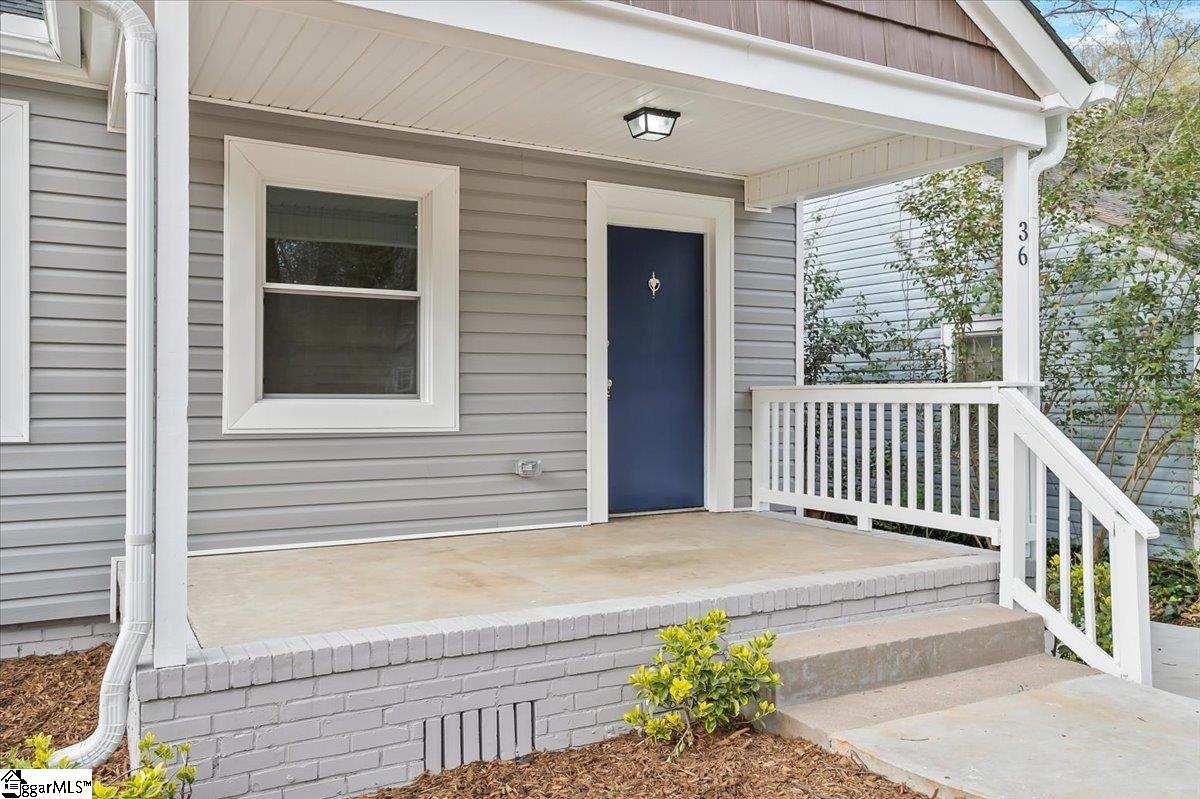 36 Skyland Drive Greenville, SC 29607 - Photo 4 of 29