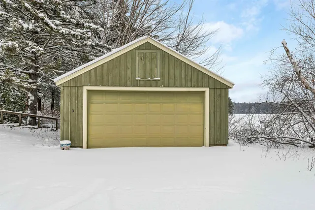 $750,000 | 3 Wilderness Trail, Harrisville, NH 03450