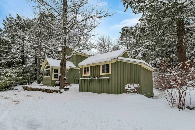 $750,000 | 3 Wilderness Trail, Harrisville, NH 03450