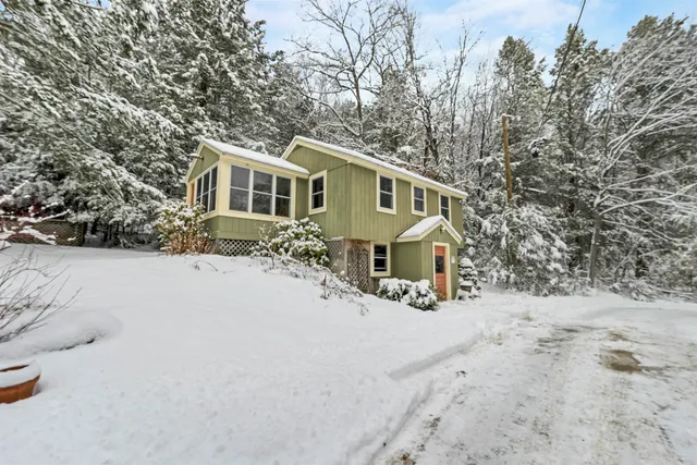 $750,000 | 3 Wilderness Trail, Harrisville, NH 03450