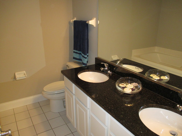 35 Foxcroft Road, Unit 115 Naperville, IL 60565 - Photo 17 of 21