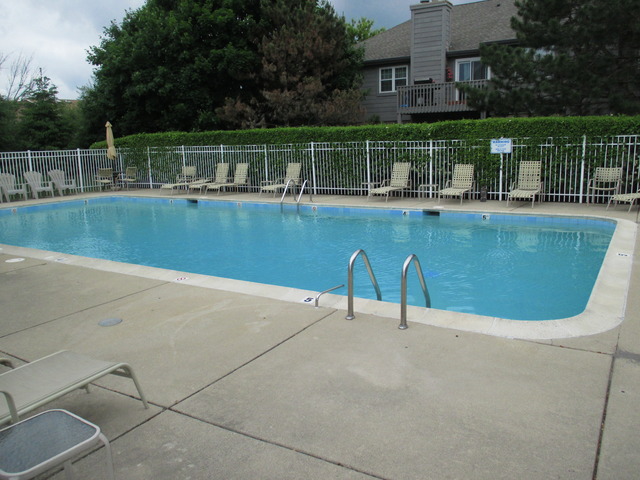 35 Foxcroft Road, Unit 115 Naperville, IL 60565 - Photo 20 of 21