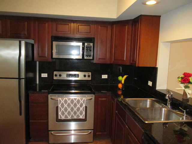 35 Foxcroft Road, Unit 115 Naperville, IL 60565 - Photo 8 of 21