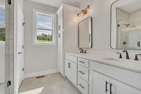 $510,000 | 153 Cojohodo Court, McMinnville, TN 37110