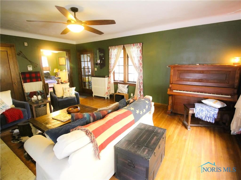 1926 Shenandoah Road Toledo, OH 43607 - Photo 2 of 11 Gallery Image 2