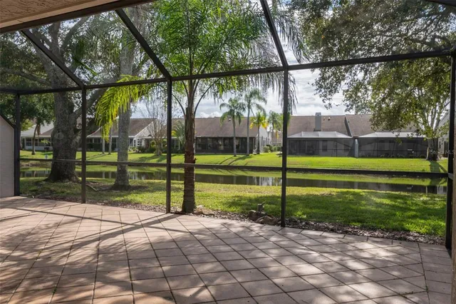 $355,900 | 5530 Salem Square Drive North, Palm Harbor, FL 34685