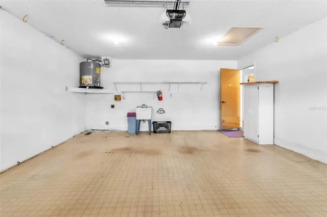 $355,900 | 5530 Salem Square Drive North, Palm Harbor, FL 34685