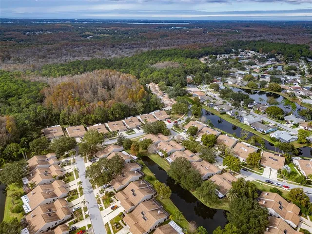 $355,900 | 5530 Salem Square Drive North, Palm Harbor, FL 34685