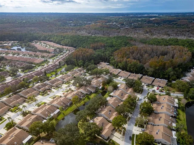 $355,900 | 5530 Salem Square Drive North, Palm Harbor, FL 34685