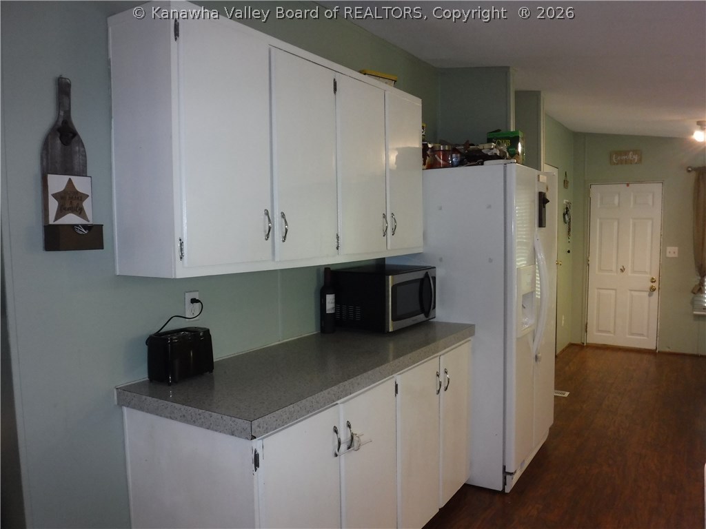 3786 Rich Fork Road Charleston, WV 25312 - Photo 9 of 31 Gallery Image 9