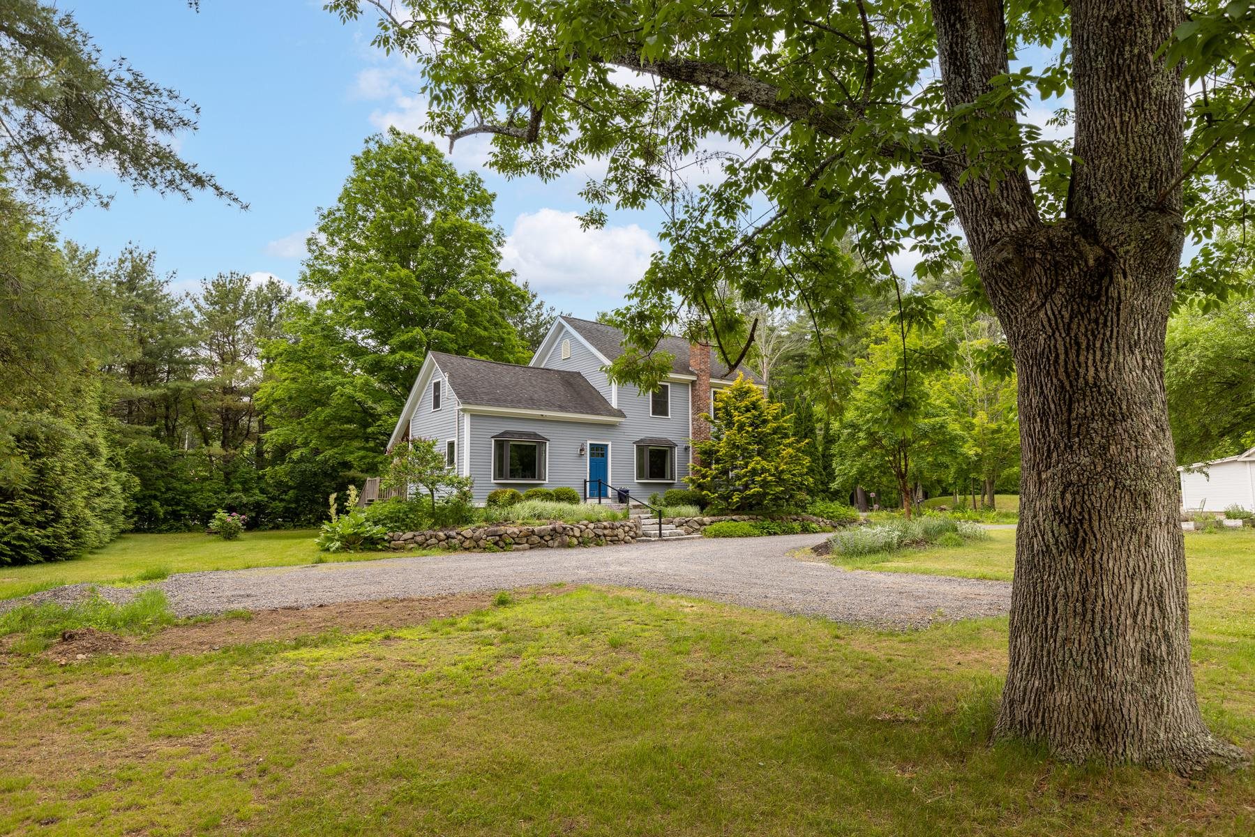 9 Mallego Road Barrington, NH 03825 - Photo 3 of 40