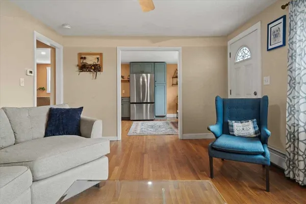 $409,900 | 19 Rowena Street, Worcester, MA 01606