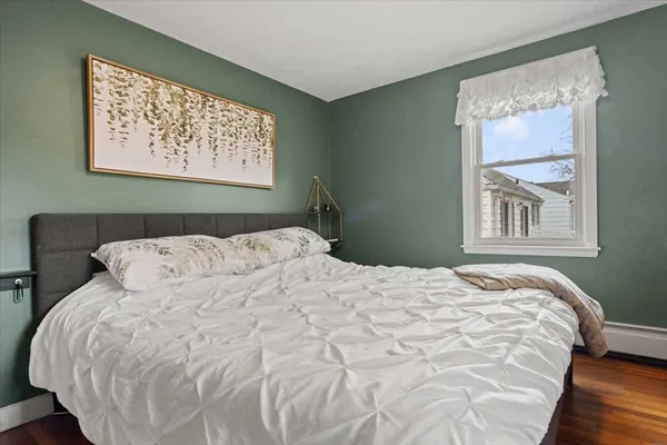 $409,900 | 19 Rowena Street, Worcester, MA 01606