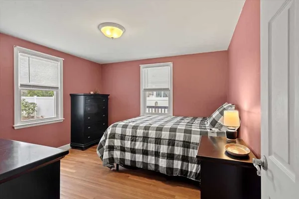 $409,900 | 19 Rowena Street, Worcester, MA 01606