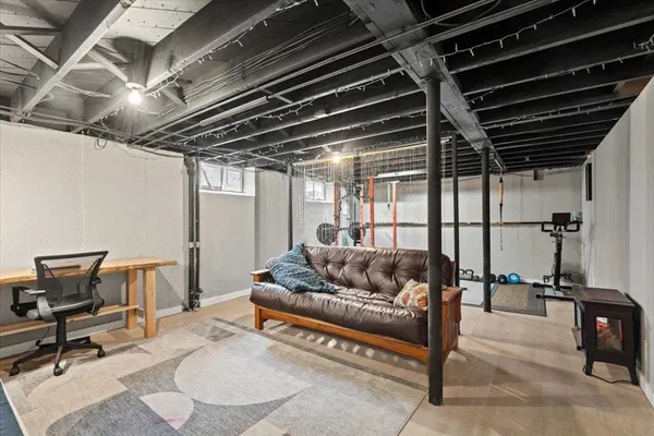 $409,900 | 19 Rowena Street, Worcester, MA 01606