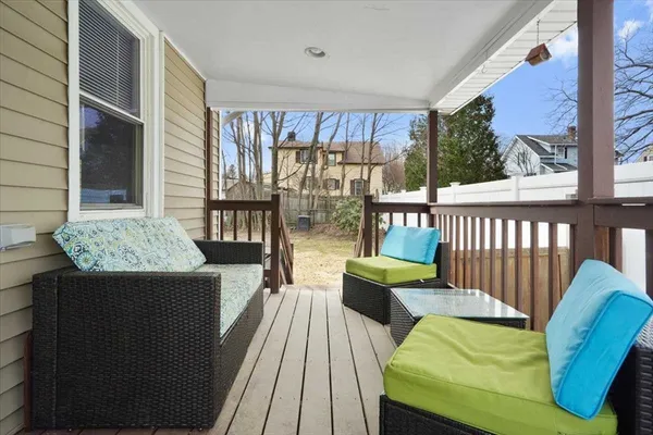 $409,900 | 19 Rowena Street, Worcester, MA 01606